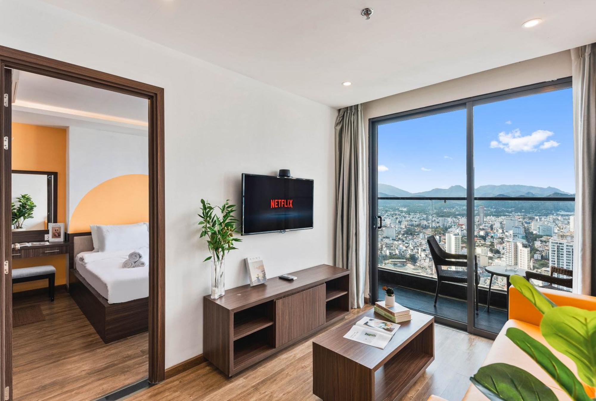 S Lux Apartment Virgo Nha Trang Exterior photo