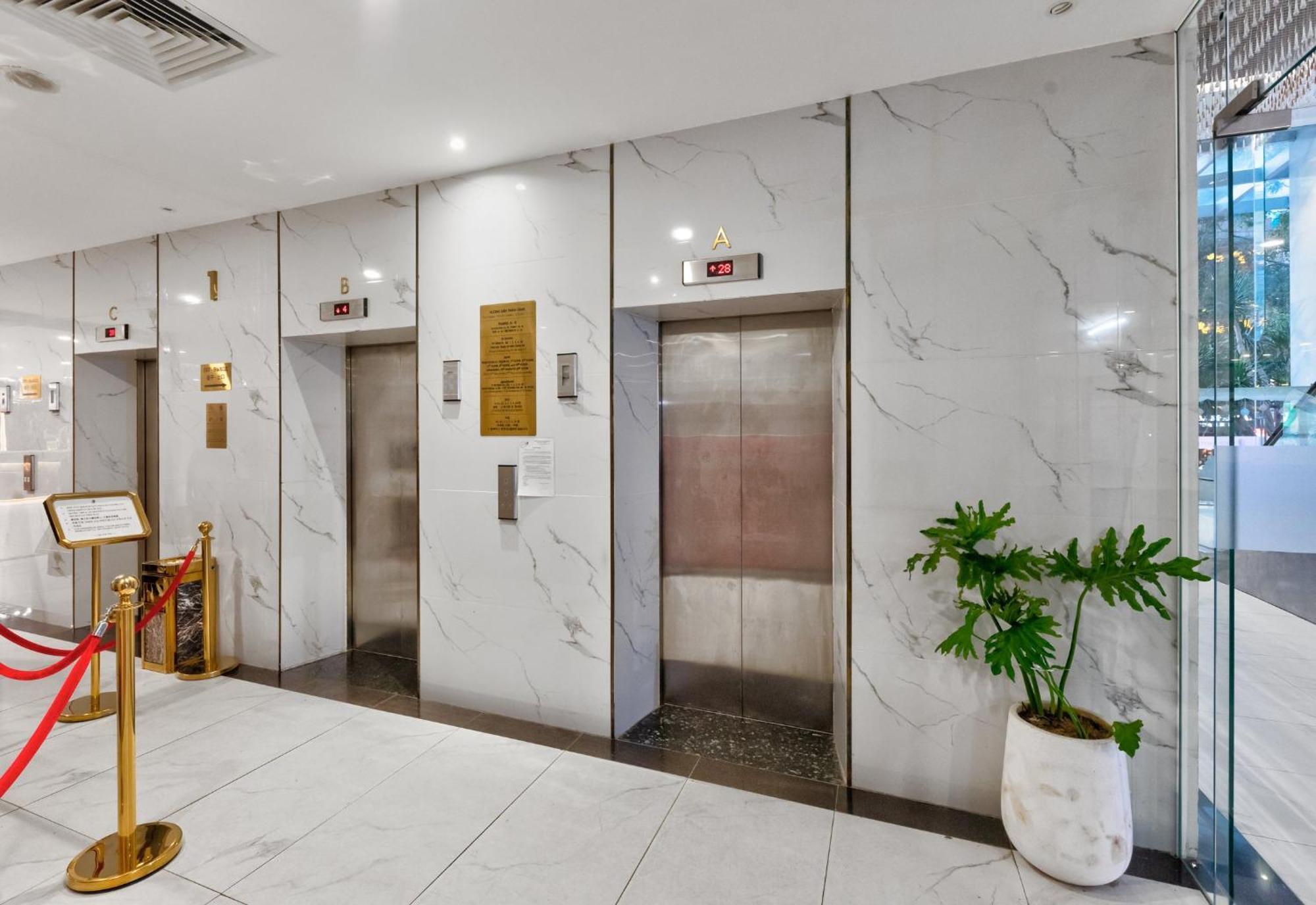 S Lux Apartment Virgo Nha Trang Exterior photo